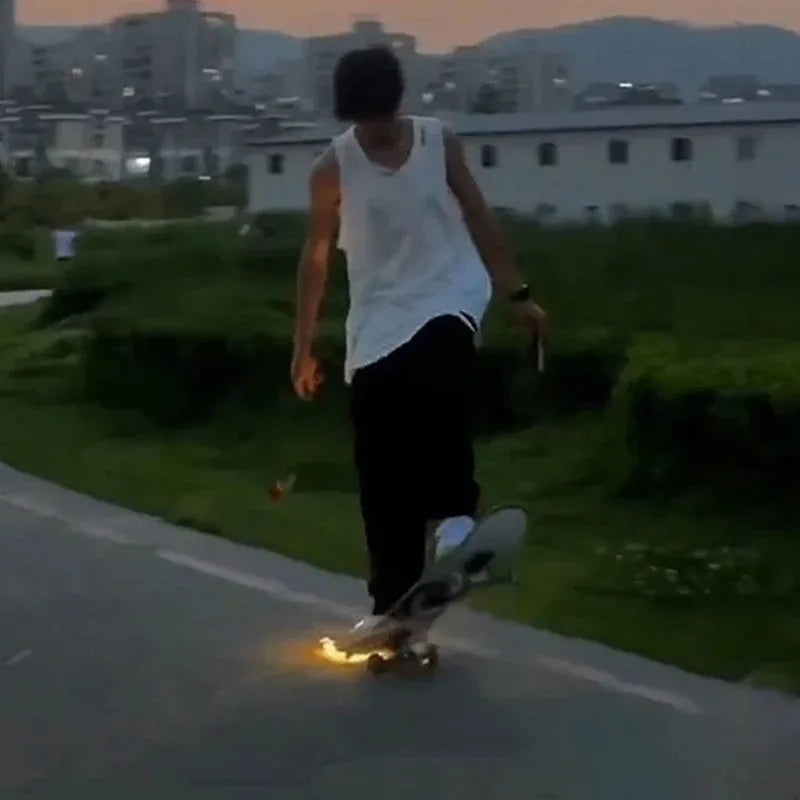 Skateboard Special Effect Flame Device